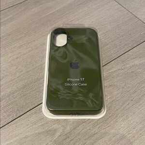 Apple iPhone 17 Silicone Case - Olive Green